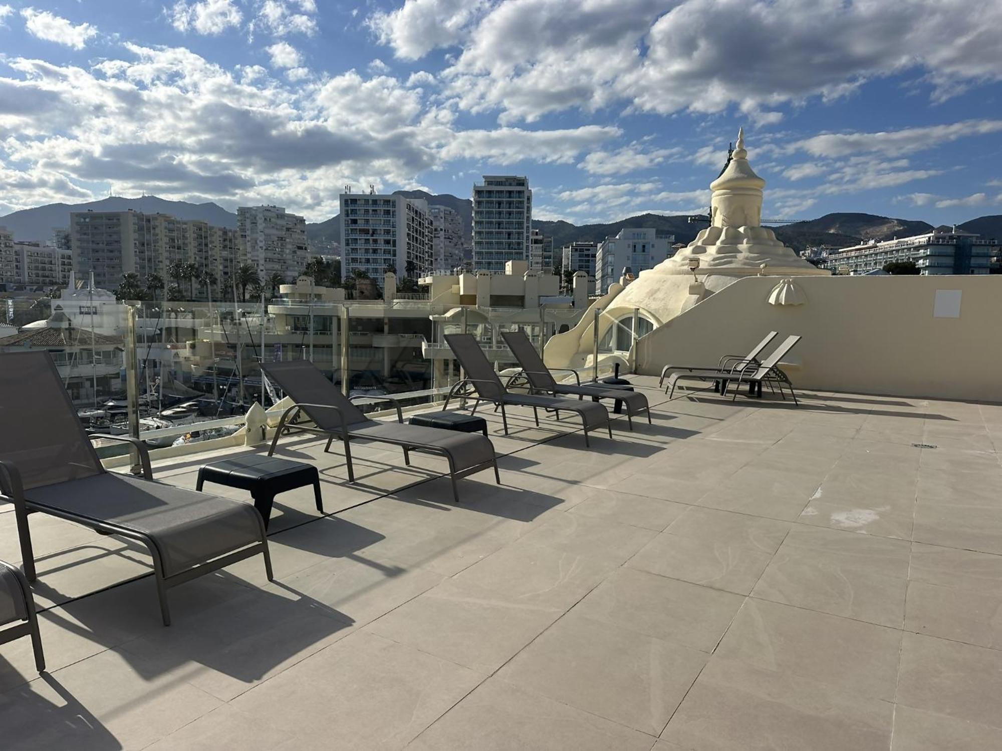 In Puerto Marina Appartement